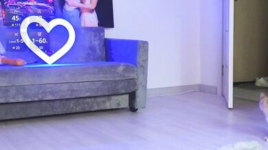 emely1benz - Porn Video [Bongacams]: glamour hot video, voluptuous décolletage, recorded performance