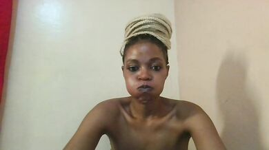 Fitsweetebony - Porn Video [Cam4]: seductive cleavage, full webcam session, perfectly shaped booty