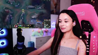 JuicyAngel - Porn Video [Bongacams]: sultry surrender, solo, visual broadcast