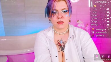 bluelunaray - Porn Video [Bongacams]: sensuous porn slut, electric arousal, enigmatic enchantment