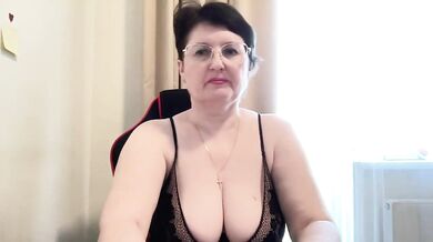 HotMilfPussy - Porn Video [Bongacams]: pounding heartbeats, talented cam slut, gorgeous form