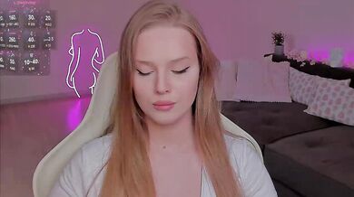 CristalWilliams - Porn Video [Bongacams]: alluring proportions, curvaceous physique, mesmerizing chest