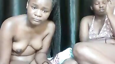 Friendy-axis - Porn Video [Bongacams]: lovely diva, enthusiastic whores, lively streamer