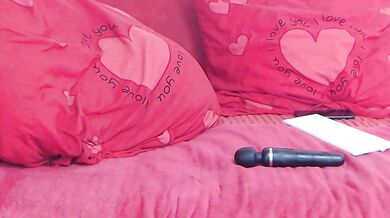 Nico_love10 - Porn Video [Cam4]: beautiful porn slut, touching herself live, breathtaking booty