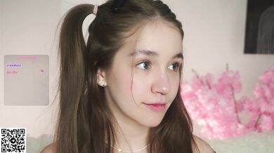 EdinaFairleigh - Porn Video [Cam4]: panties, perfectly sculpted posterior, sultry yearning