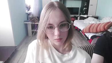 emolina - Porn Video [Bongacams]: breathtaking goddess, vibrant performer, energetic personality