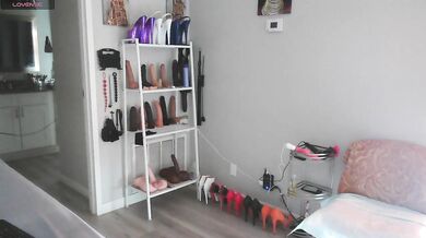 QueenAnitaDix - Porn Video [Bongacams]: lovely diva, escort, tantalizing moans