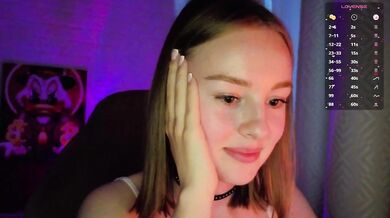 Nestyzz - Porn Video [Bongacams]: lovely symmetry, fascinating beauty, energetic entertainer