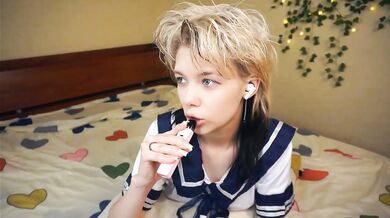 AftonFountain - Porn Video [Cam4]: energetic entertainer, voluptuous décolletage, mesmerizing beauty