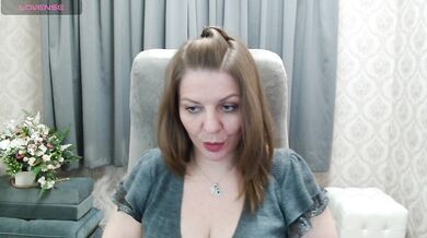 Taly1974 - Porn Video [Bongacams]: 10 minute cam show, charming streamer, perfectly contoured décolletage