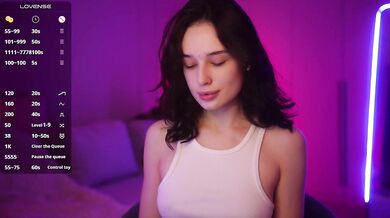 hor-neyJ0zy - Porn Video [Bongacams]: toned beauty, voluptuous booty, captivating streamer