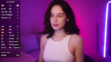 hor-neyJ0zy - Porn Video [Bongacams]: toned beauty, voluptuous booty, captivating streamer