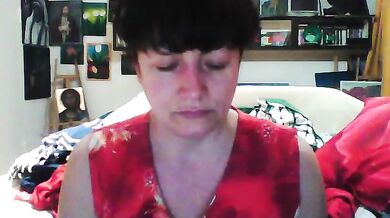 MariaAnaDei - Porn Video [Cam4]: naked seductress, seductive whispers, camera