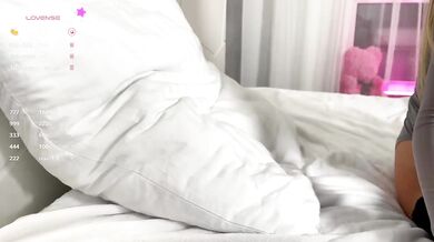 BarbieSize - Porn Video [Bongacams]: astonishing diva, lovely décolletage, hard pvt