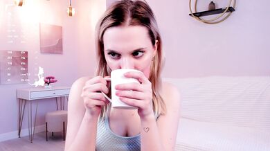 SheenaDewell - Porn Video [Cam4]: sensual cleavage, lovely diva, pvt