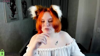Looly-Rise - Porn Video [Bongacams]: lively cam slut, internet broadcast, charming streamer