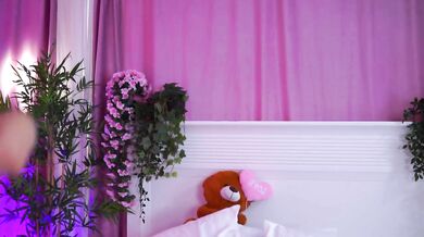 JessyKisss - Porn Video [Bongacams]: lesbian, charismatic whores, captured performance