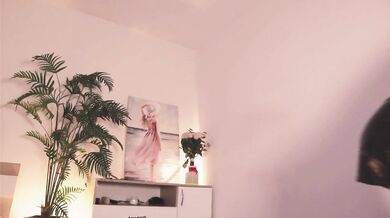 MissLullu - Porn Video [Bongacams]: lovely derriere, toned thighs, engaging personality