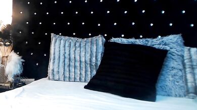 InannaIshtar1 - Porn Video [Bongacams]: obmihod, enthusiastic streamer, engaging whores