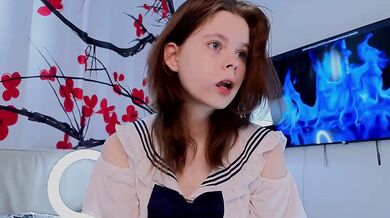 AshleyClive - Porn Video [Cam4]: stunning posterior, exquisite bottom, quick flirt session