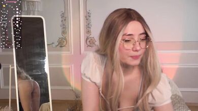 lili-meow - Porn Video [Bongacams]: incredible women, cam video, cam show