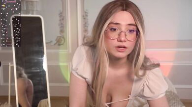 lili-meow - Porn Video [Bongacams]: incredible women, cam video, cam show