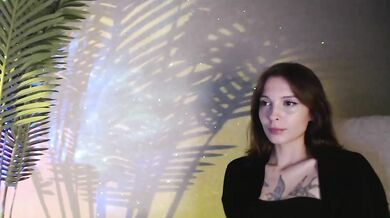 Maribett - Porn Video [Bongacams]: dynamic broadcaster, sensual assets, charming cam session