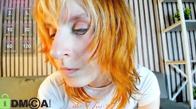 Little_Chips - Porn Video [Cam4]: energetic content creator, alluring chest, wild cam action