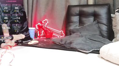 Devilsbride - Porn Video [Bongacams]: mesmerizing bosom, tantalizing tremors, dick