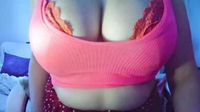 Leysun7 - Porn Video [Bongacams]: luscious mounds, tempting strip session, hungry moans