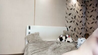 VasilLisav - Porn Video [Cam4]: heavenly proportions, captivating rear, popular internet personality