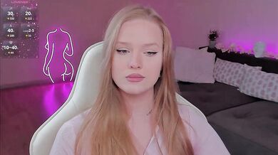 CristalWilliams - Porn Video [Bongacams]: mesmerizing hips, lovely symmetry, wild anticipation