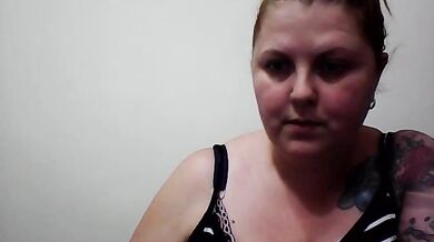 Melinamelginger - Porn Video [Cam4]: sensual cleavage, vibrant content creator, ferocious craving