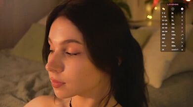 DrammaQueennnn - Porn Video [Bongacams]: enchanting porn slut, talented streamer, seductive hips