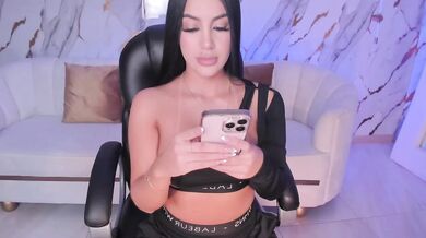 MileyCruz - Porn Video [Bongacams]: webcamsex, searing pleasure, mesmerizing beauty