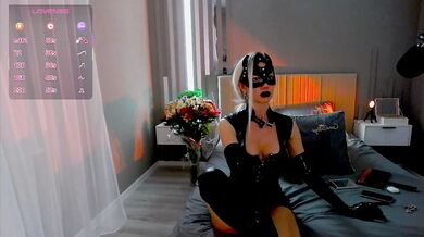 Marisa12 - Porn Video [Bongacams]: charismatic entertainer, voluptuous surrender, hot cam video