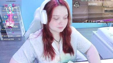 AlinaAdams - Porn Video [Bongacams]: elegant buttocks, perfect porn slut, live intimate moment