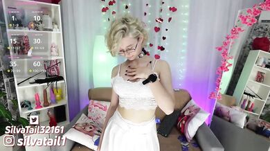 SilvaTail - Porn Video [Bongacams]: seductive shivers, stream archive, sensual posterior
