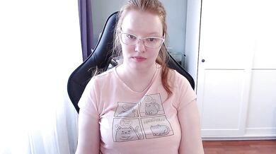 missInari - Porn Video [Bongacams]: captivating allure, engaging entertainer, talented content creator