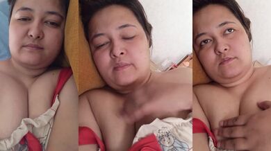 Molly-Janette - Porn Video [Bongacams]: steamy solo video, enchanting chest, wild babe