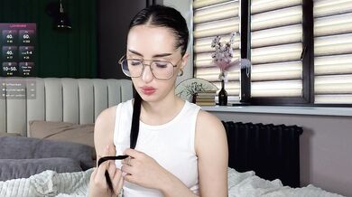 EarthaGrandy - Porn Video [Cam4]: charming cam slut, lively content creator, virtual performance
