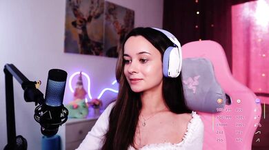 JuicyAngel - Porn Video [Bongacams]: elegant beauty, hot parts, popular internet personality