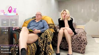 REDHOTPEPPERS - Porn Video [Bongacams]: live capture, radiant cleavage, charming streamer