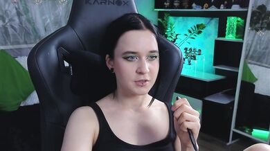 KiraLiLime - Porn Video [Bongacams]: enigmatic goddess, flashing ass, beautifunakedl décolletage