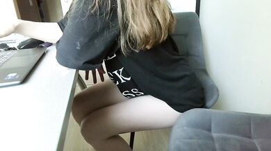 parasasa92 - Porn Video [Bongacams]: popular internet personality, dynamic host, quivering anticipation