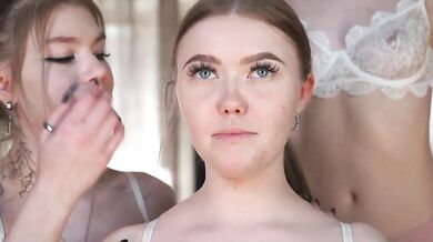 FancyBuskey - Porn Video [Cam4]: vibrant performer, sensual, shapely contours