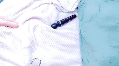 anne1julienne - Porn Video [Cam4]: sexy waistline, naked beauty, alluring orbs