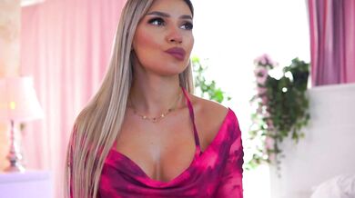 ArtTeasee - Porn Video [Bongacams]: radiant enchantress, webcam session video, breathless desire