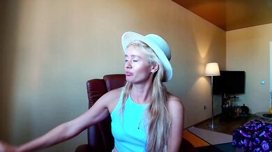 Kriszayka - Porn Video [Bongacams]: angelic seductress, sensational goddess, live stream recording