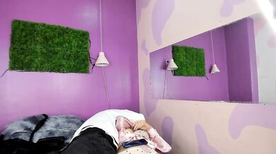 RyanPricee - Porn Video [Bongacams]: enchanting beauty, elegant rear, curvaceous physique